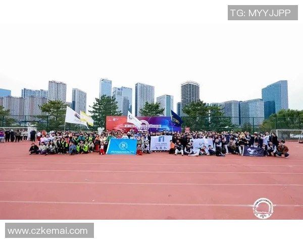 重庆飞盘队在极限运动嘉年华积分榜中以77分稳居第一名